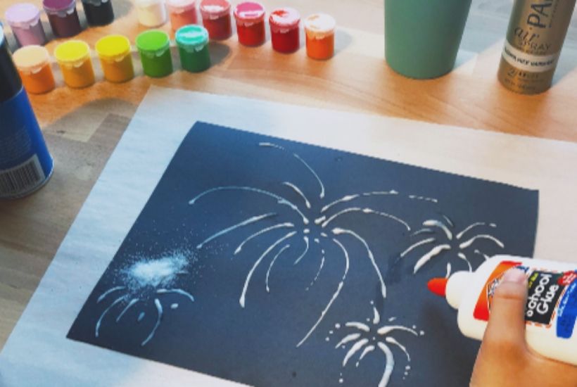 It doesn't have to be July 4th to enjoy fireworks. Make your own Fireworks Raised Salt Painting and celebrate any time of the year. This is an easy craft for kids.